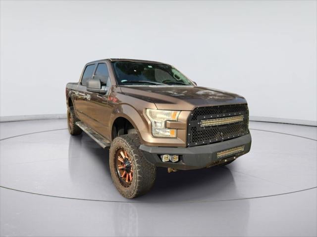 2016 Ford F-150 — interior view