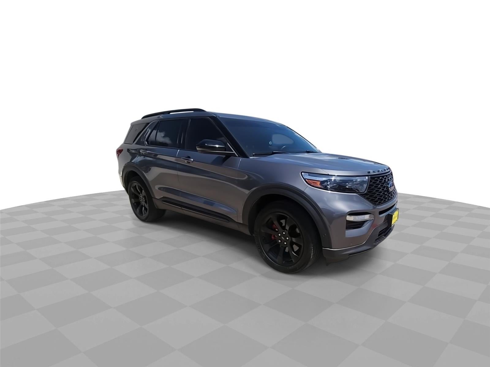2022 Ford Explorer — side profile view