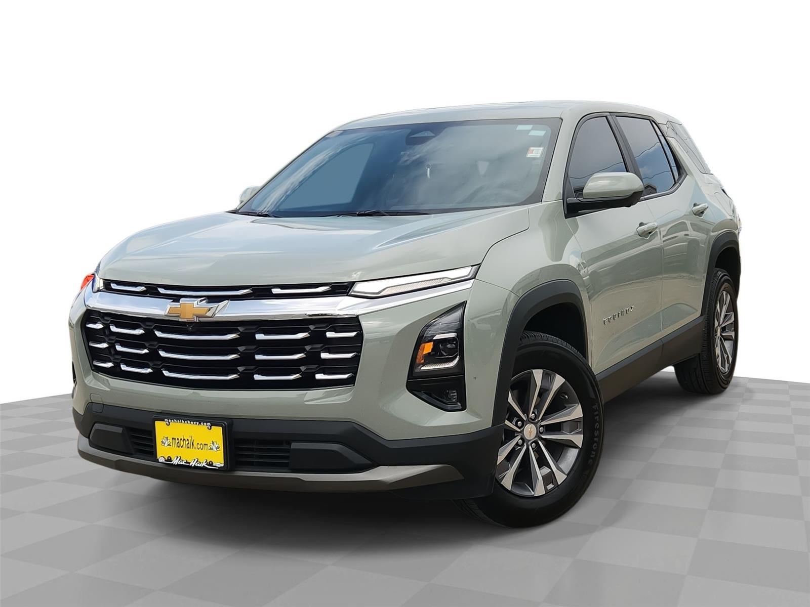 2025 Chevrolet Equinox FWD LT in Cacti Green — front three-quarter view