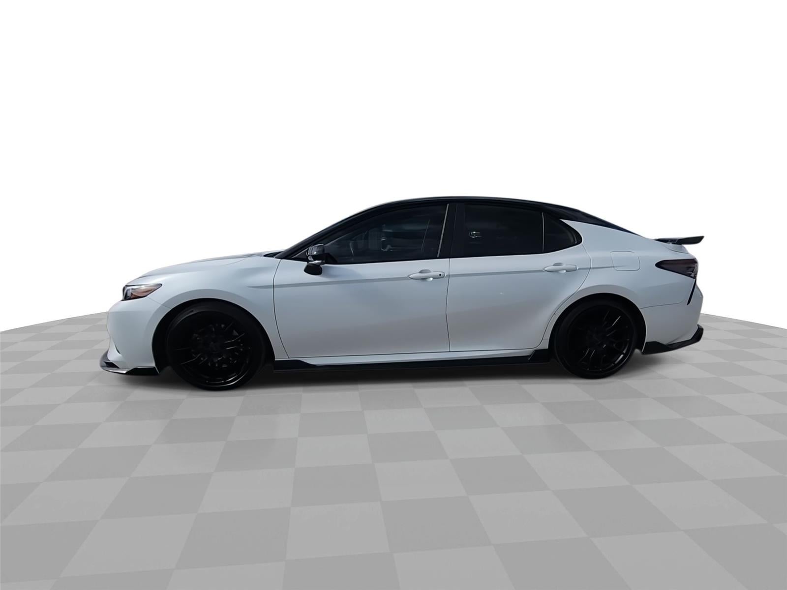 2022 Toyota Camry — detail view
