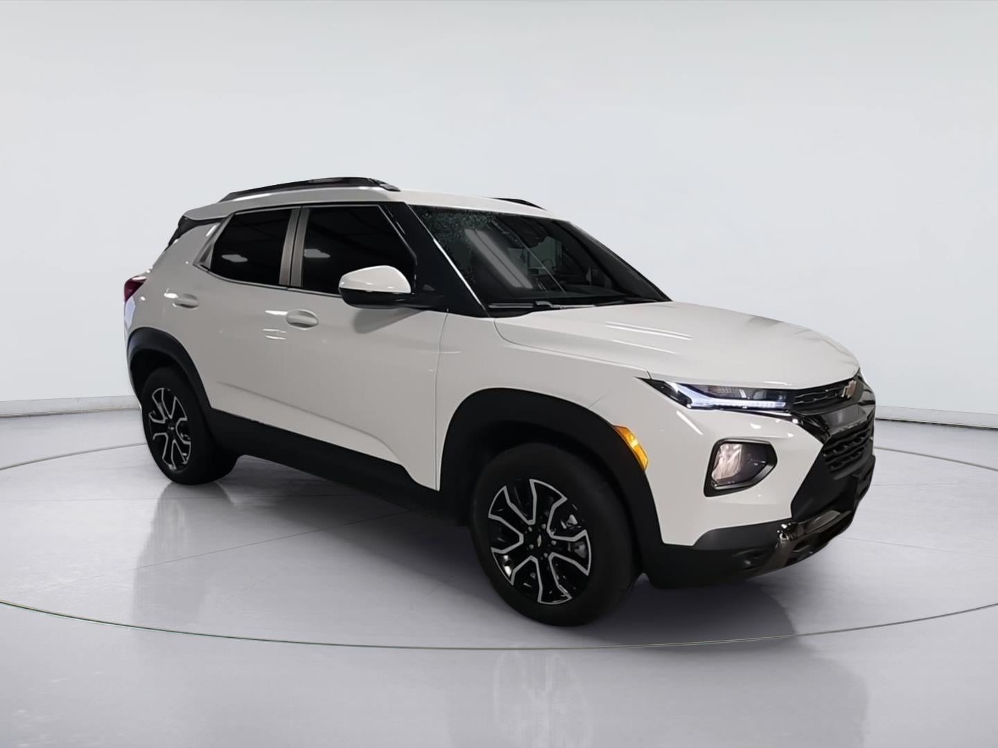2023 Chevrolet Trailblazer — side profile view