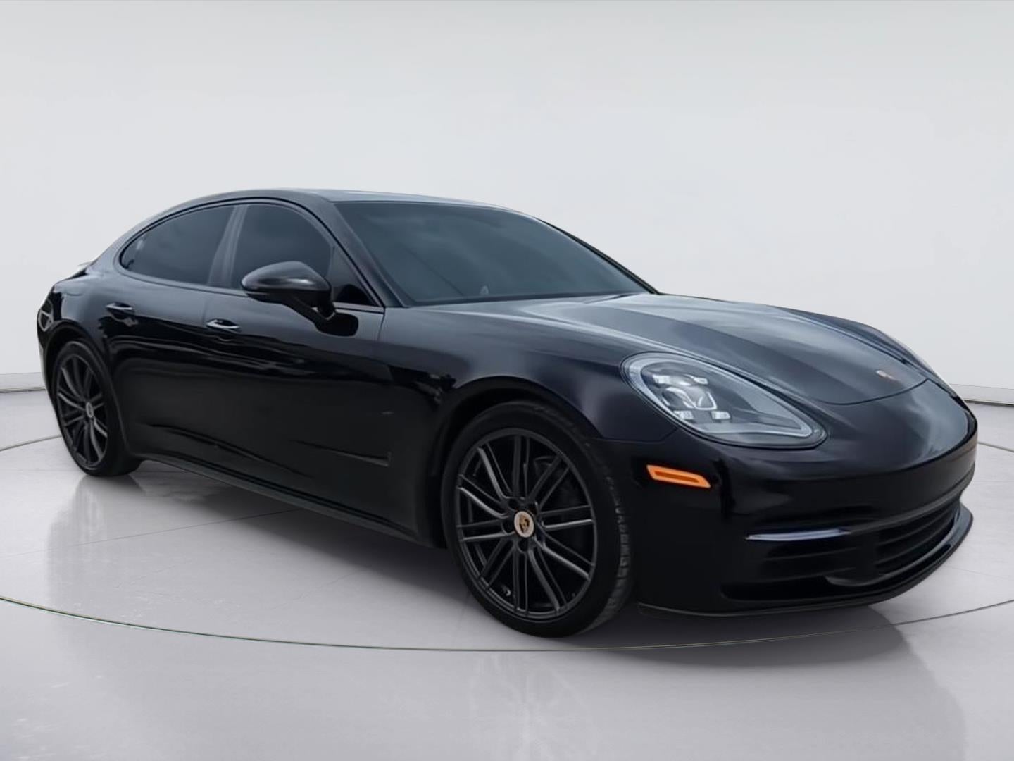 2018 Porsche Panamera — side profile view