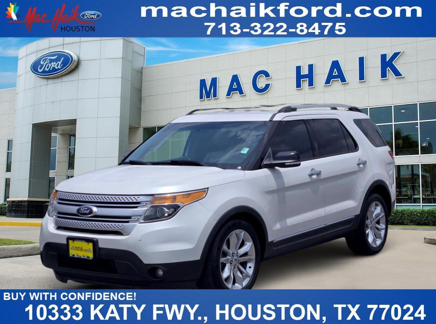 2013 Ford EXPLORER XLT in White Platinum Metallic Tri-Coat — front three-quarter view