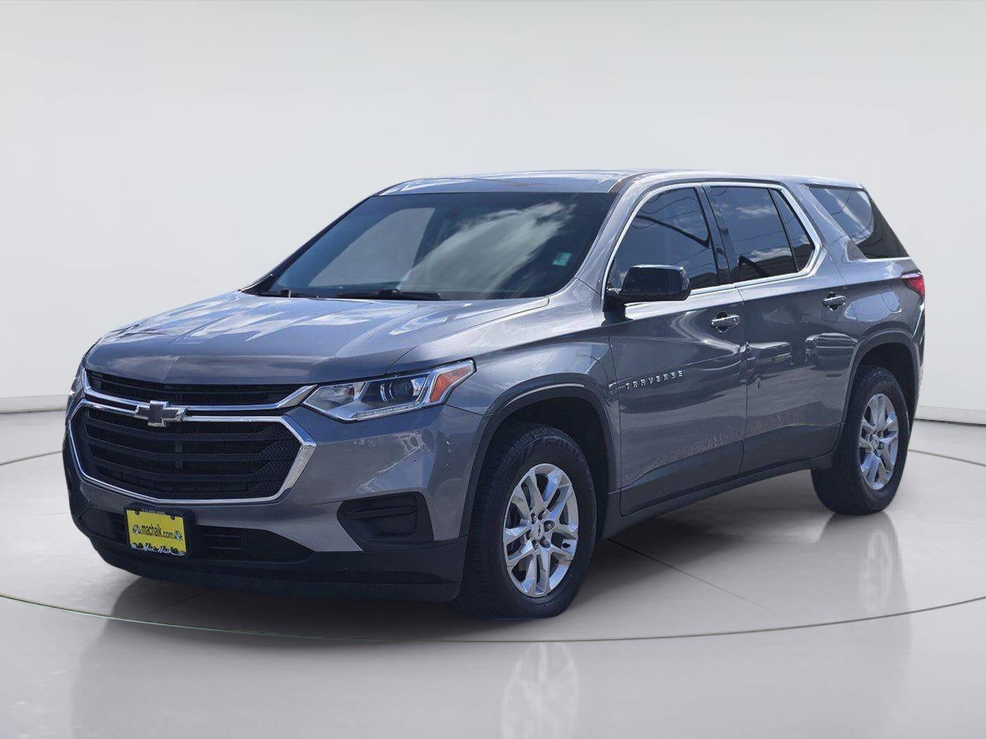2018 Chevrolet Traverse LS in Satin Steel Metallic — front three-quarter view