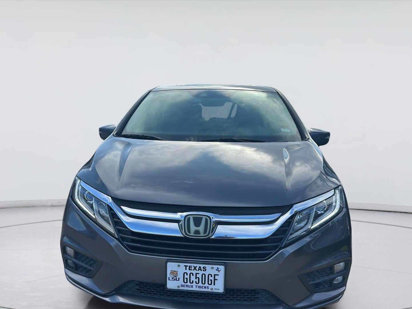 2019 Honda Odyssey — rear three-quarter view