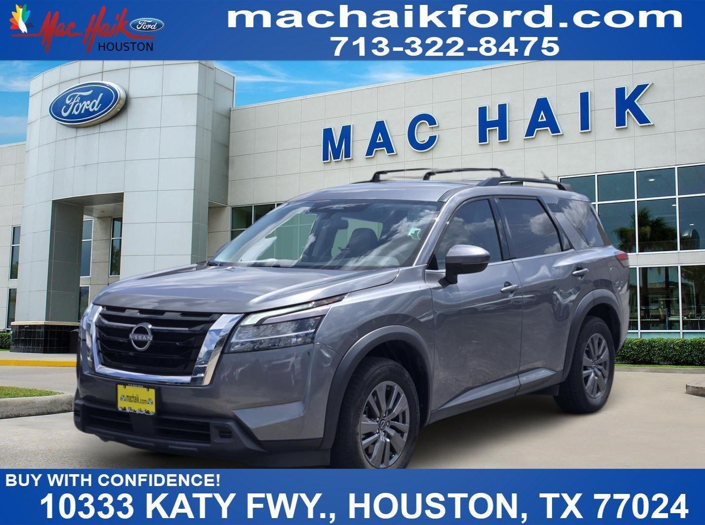 2022 Nissan Pathfinder SV in Gun Metallic — front three-quarter view