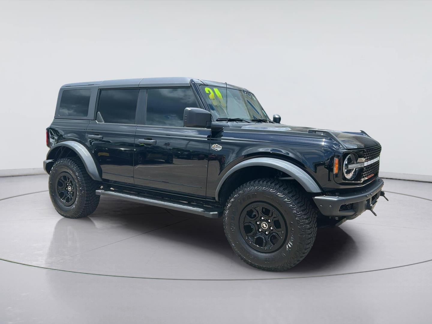 2024 Ford Bronco Wildtrak in Shadow Black — front three-quarter view