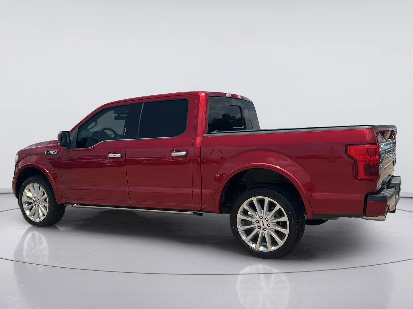 2019 Ford F-150 — interior view