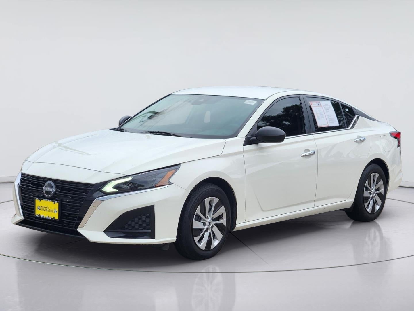 2025 Nissan Altima — rear three-quarter view