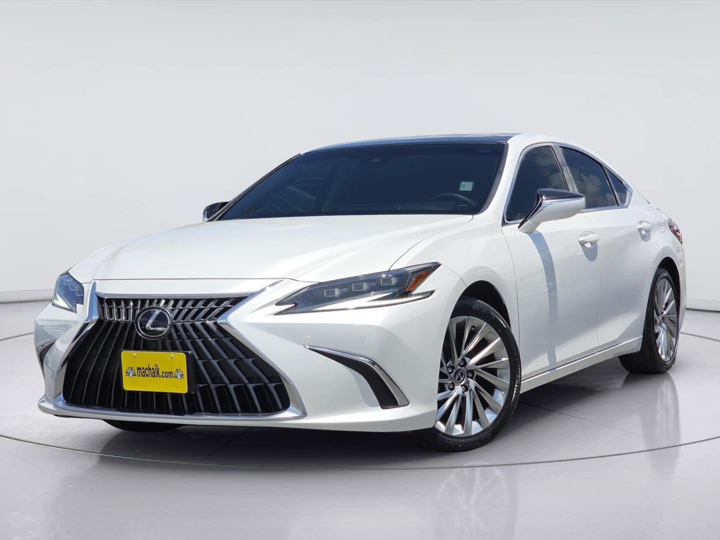 2022 Lexus ES