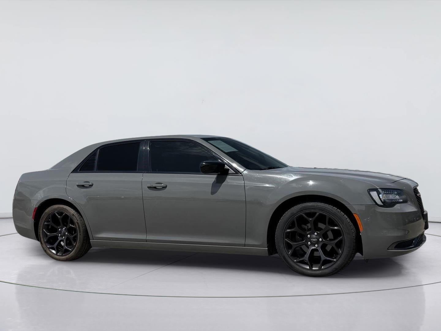 2019 Chrysler 300 Touring in Ceramic Grey Clearcoat — front three-quarter view